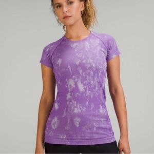 🌼 Lululemon Swiftly Tech Short Sleeve, SWMM/FTLV, Size 4
